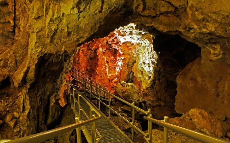 Jewel Cave