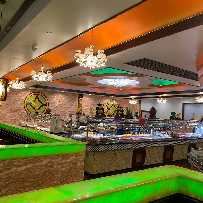 King's Buffet - Royal Treatment Not Included