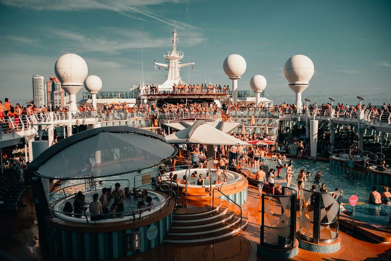 Managing Onboard Expenses