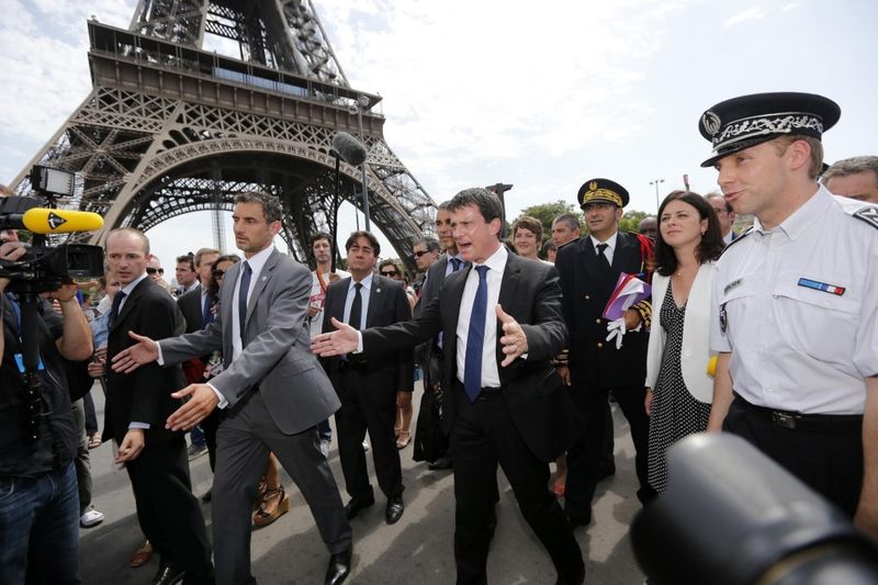 Paris Loses Its Sparkle