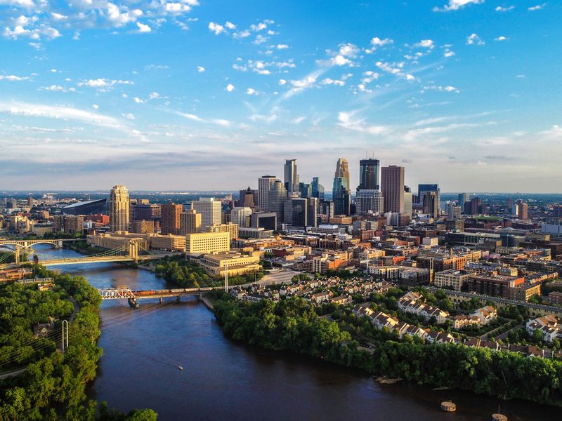 Minneapolis-St. Paul, Minnesota: Urban Lakes with Midwestern Values
