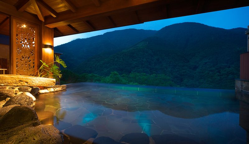 Secret Alternative 6: Hakone Mountain Escape