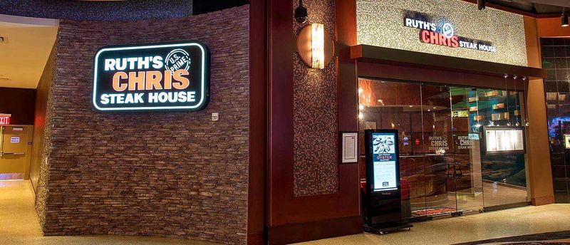 Chain Steakhouses in Pittsburgh Suburbs