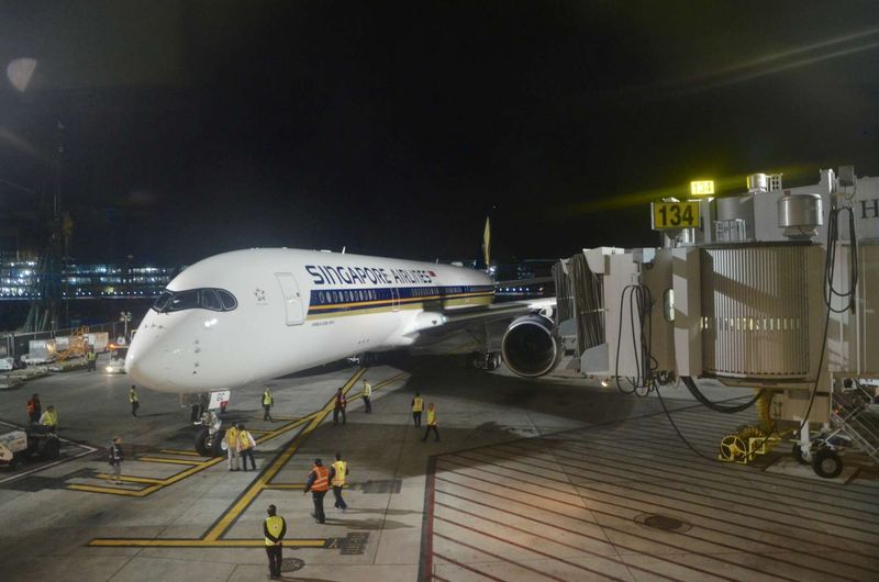 Los Angeles (LAX) → Singapore (SIN)
