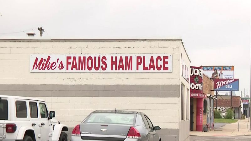Mike’s Famous Ham Place – Detroit