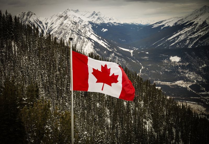 Confuse Canadian and American Identity