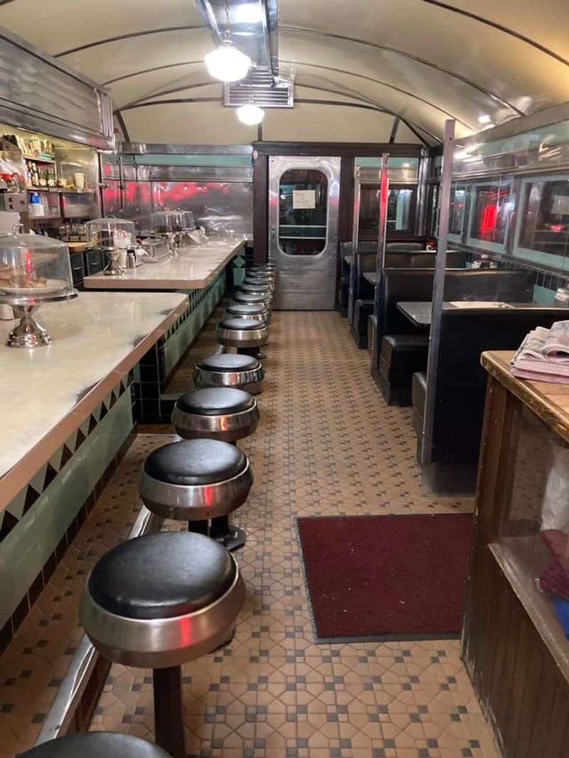 Village Diner / Halfway Diner (Red Hook, NY)