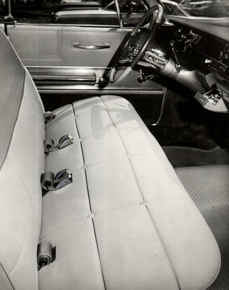 Drive Without a Seat Belt