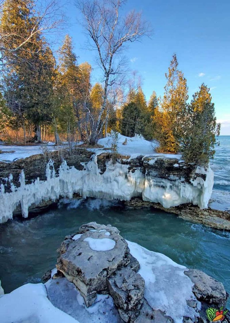 Door County, Wisconsin – A Lakeside Winter Fairy Tale