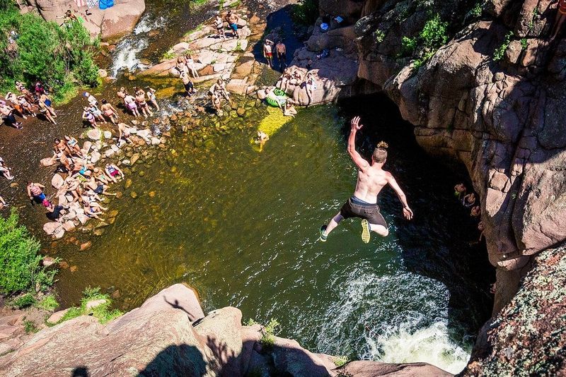 Paradise Cove: Cliff Jumper's Dream