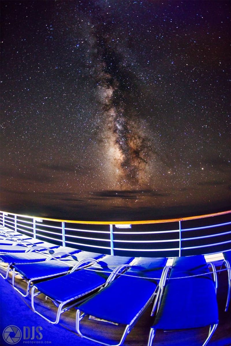 Simple Pleasures of Stargazing