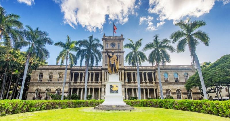 Visiting Iolani Palace