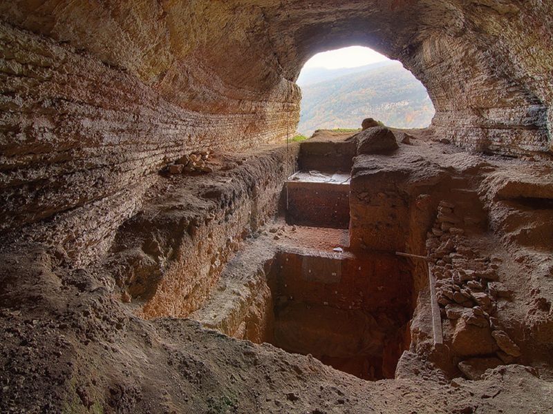 Kozarnika Cave - Bulgaria