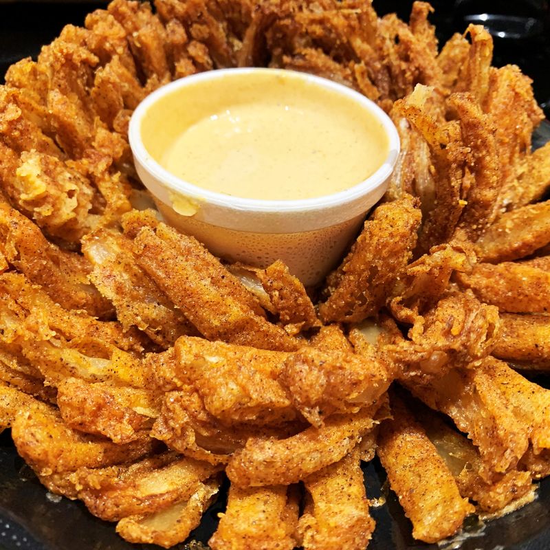 Outback Steakhouse's Bloomin' Onion Welcome Offer