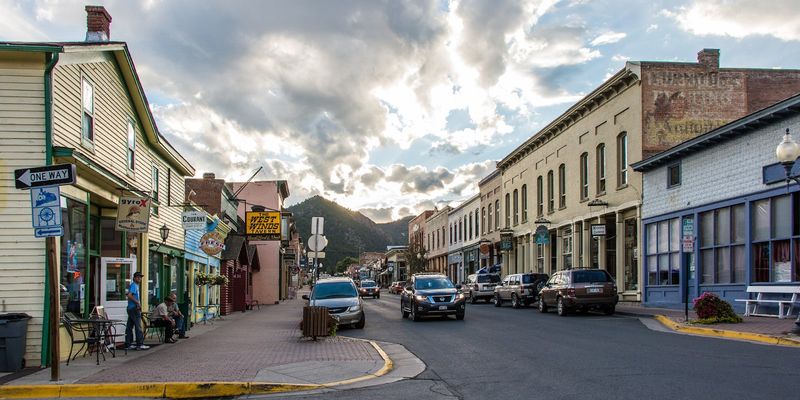 It’s Got Small-Town Vibes Without the Isolation
