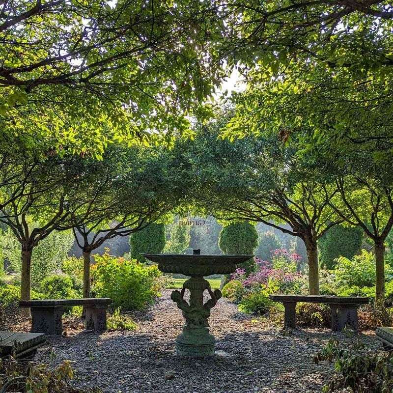 The Hidden Chapel