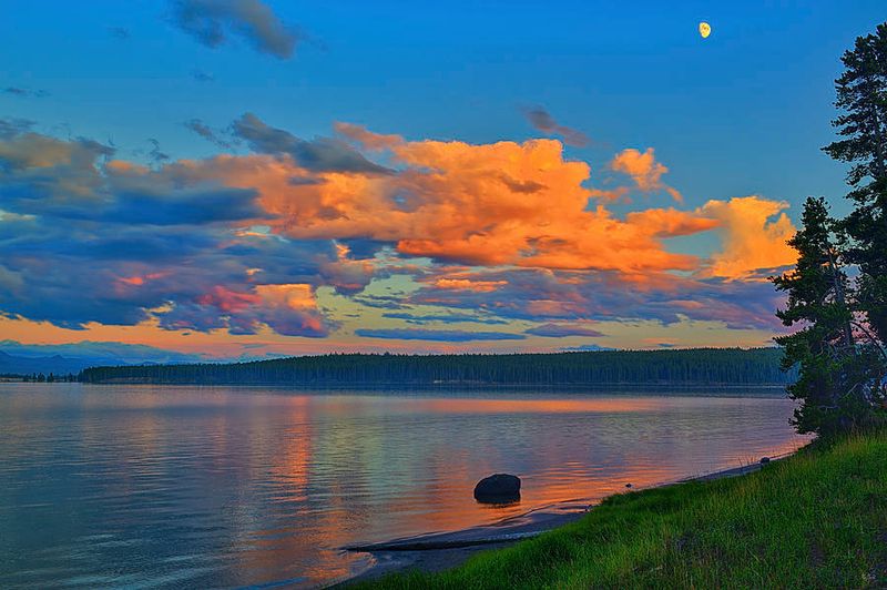 The Colors of Dusk
