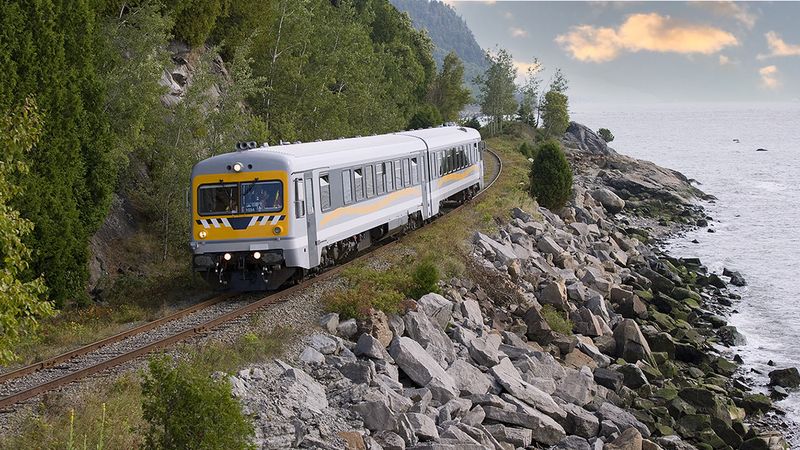 Charlevoix Train: St. Lawrence River Coastal Beauty