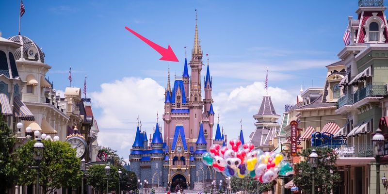 The Secret Souvenir Spots