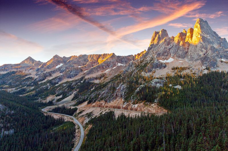 Washington Pass Overlook