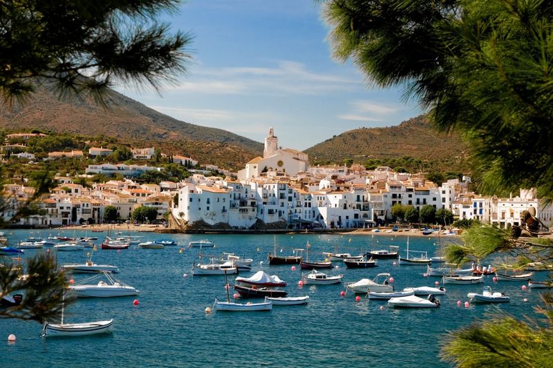Cadaqués - The Dalí Paradise Under Siege