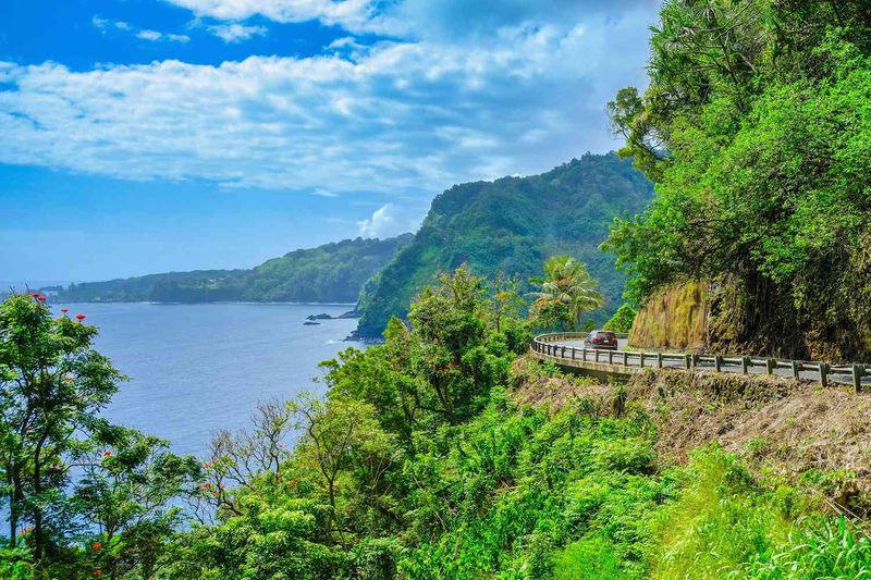 Exploring the Hana Highway