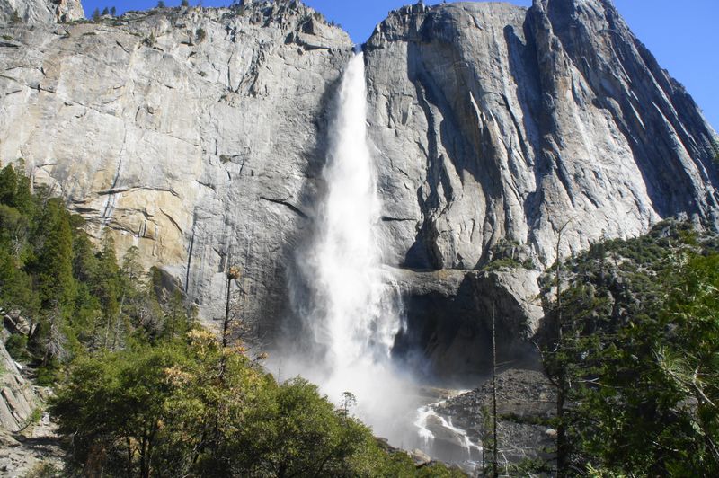 Yosemite Falls Trail