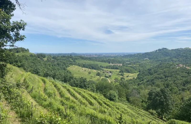Explore the Sentiero dei Sassi Nature Trail