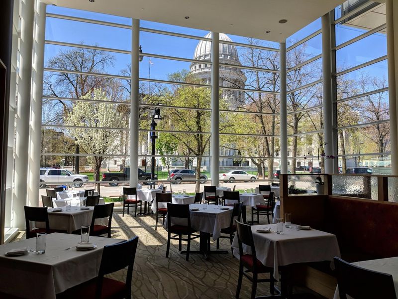 Wisconsin: L'Etoile (Madison)