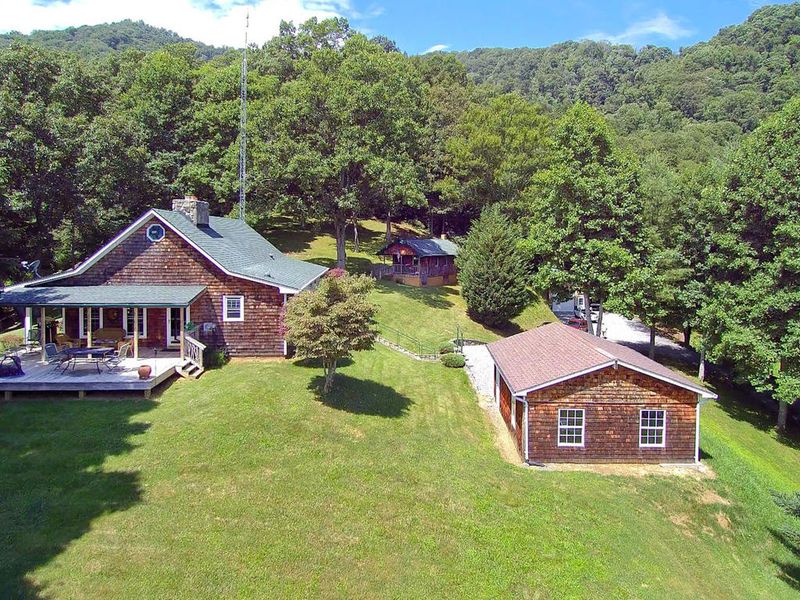 Asheville, North Carolina (Outskirts Only)