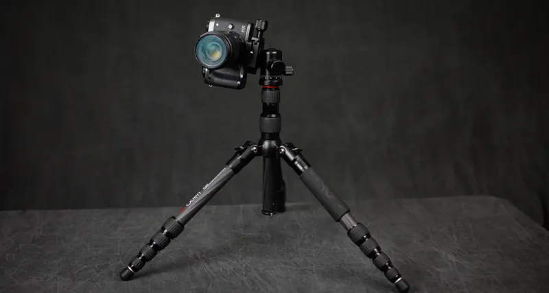Oben CT-3535 (Carbon, with BE-208T head)