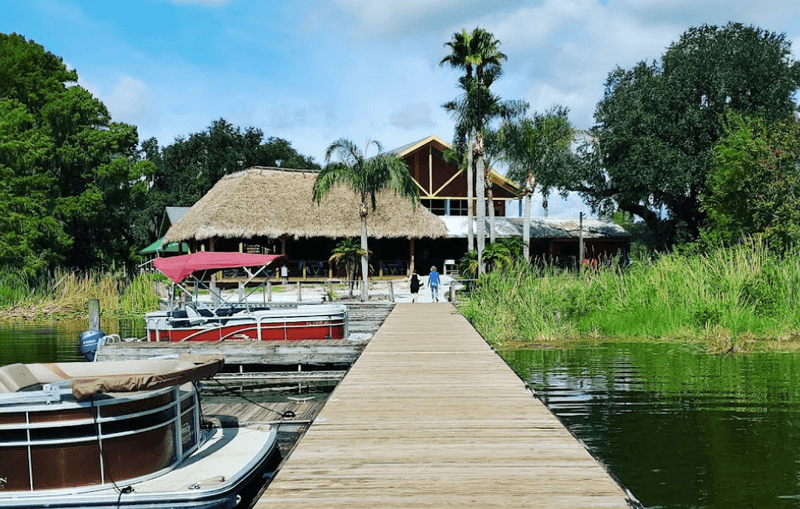 Hurricane Dockside Grill: Authentic Florida Waterfront