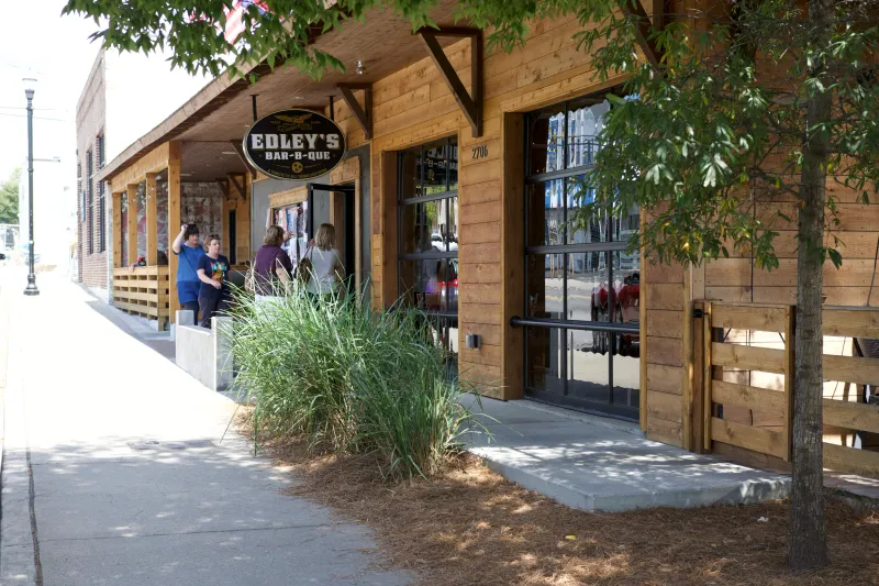 Edley’s Bar-B-Que — 12 South (Nashville)