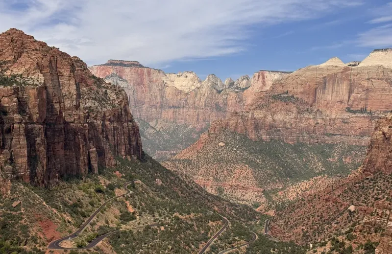 Canyon Overlook (east side of the tunnel)