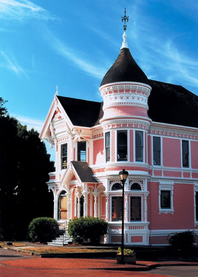 8. Eureka