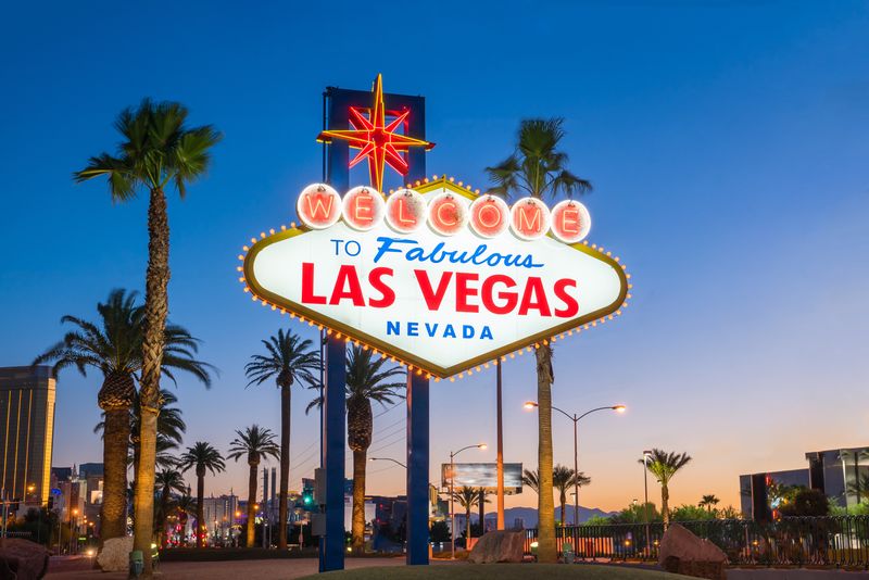 Welcome to Fabulous Las Vegas Sign