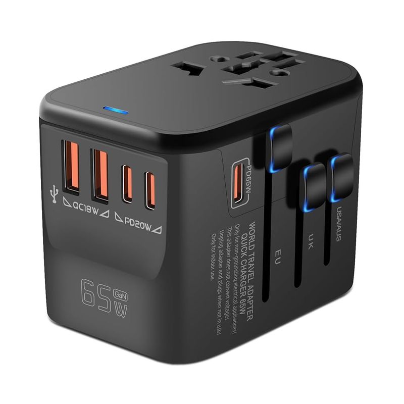 Universal travel adapter with built-in fast PD