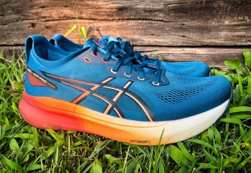 ASICS GEL-Kayano 31 - Adaptive Stability Solution