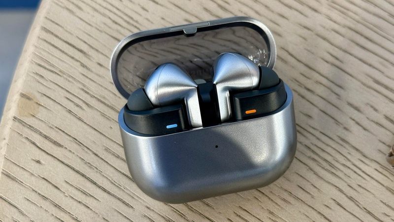 Samsung Galaxy Buds3 Pro — best for Galaxy phones