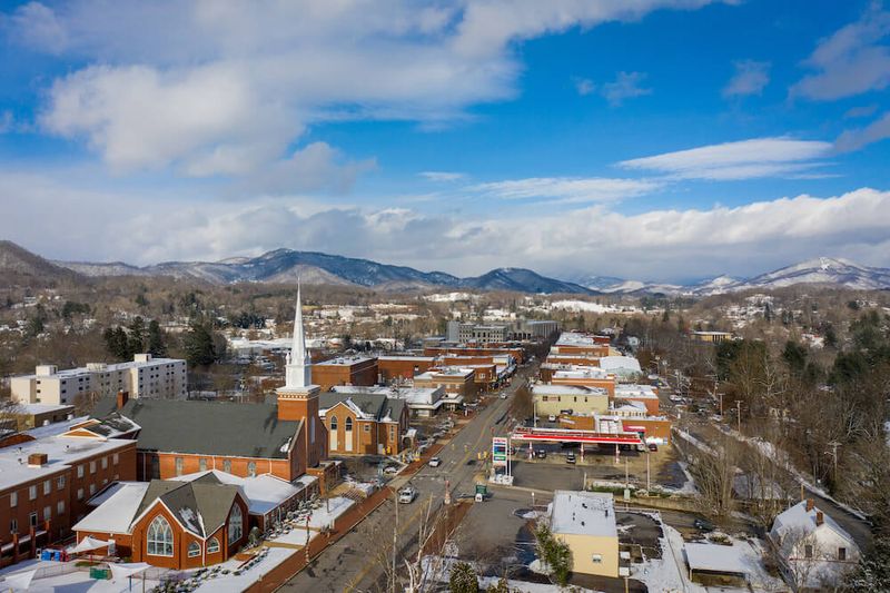 Maggie Valley – Where the Mountains Feel Like Home