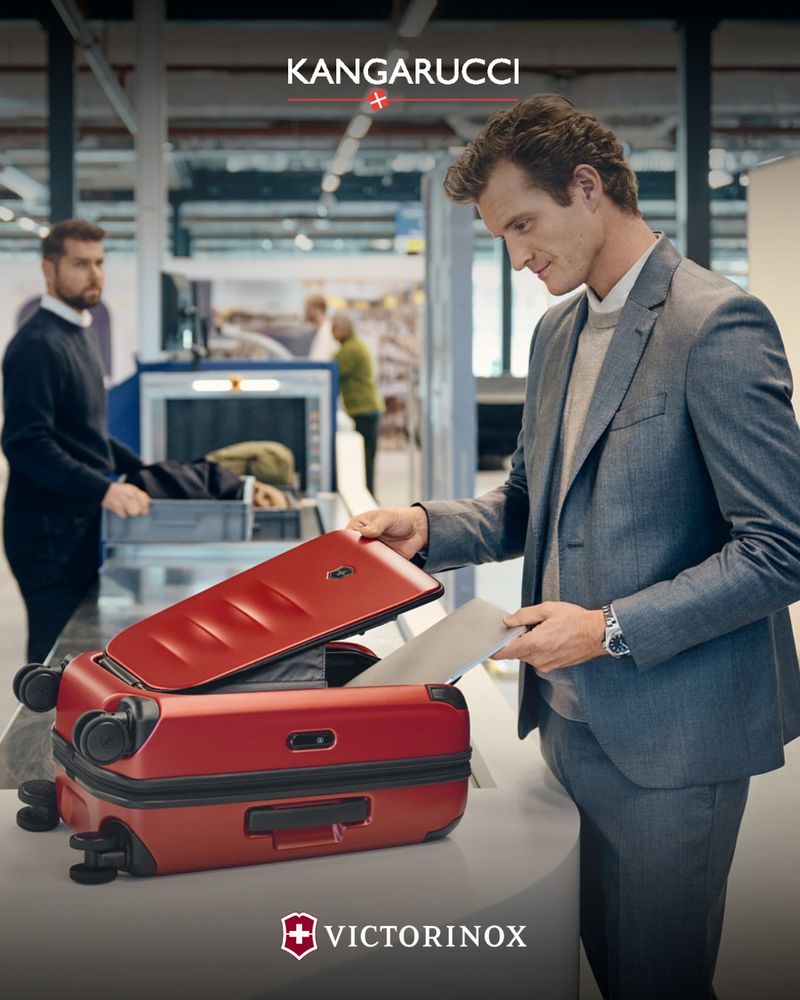 Victorinox Spectra 3.0 Expandable Global Carry-On
