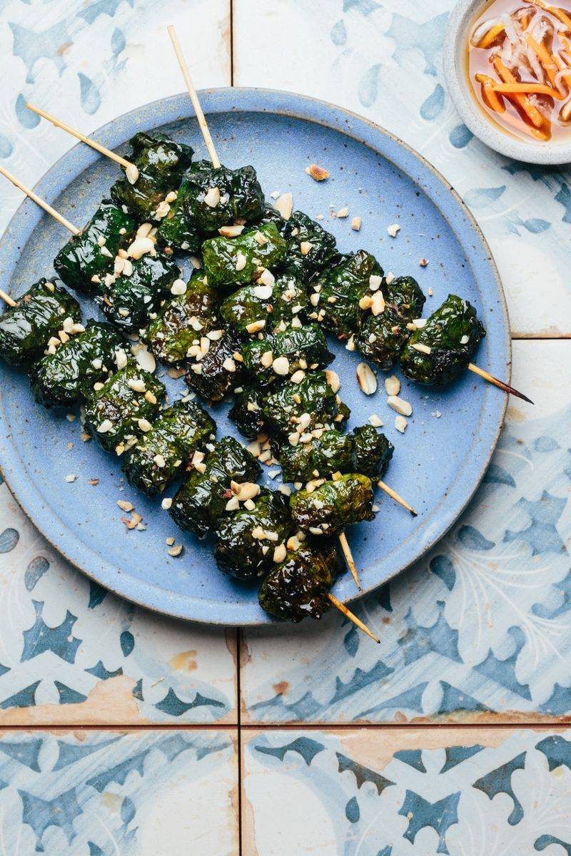 Bo La Lot (Grilled Beef in Betel Leaves)