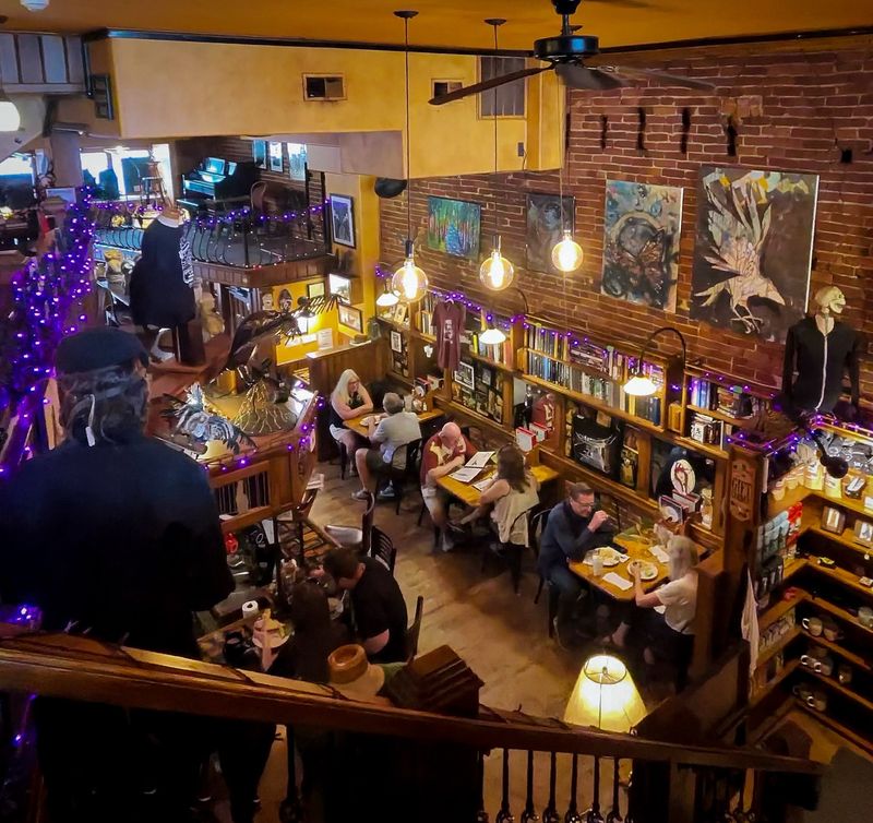 Live Entertainment Hub