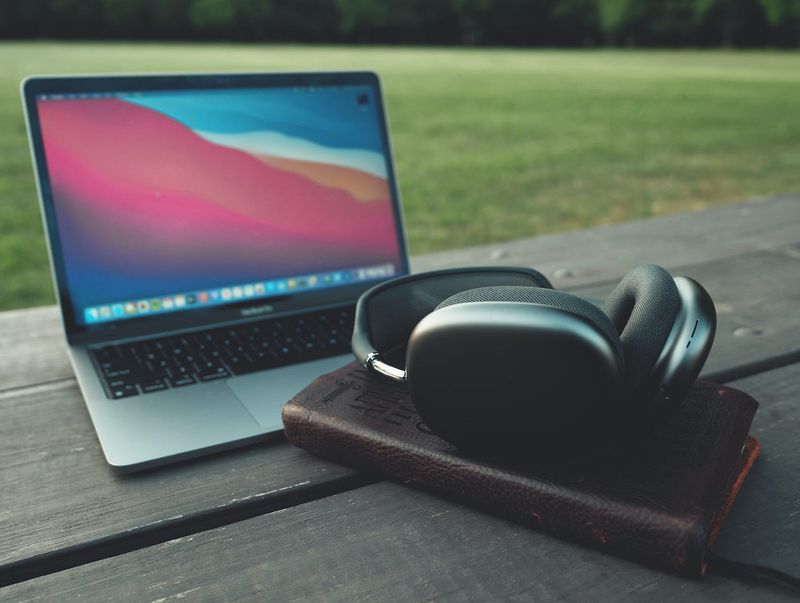 Apple AirPods Max