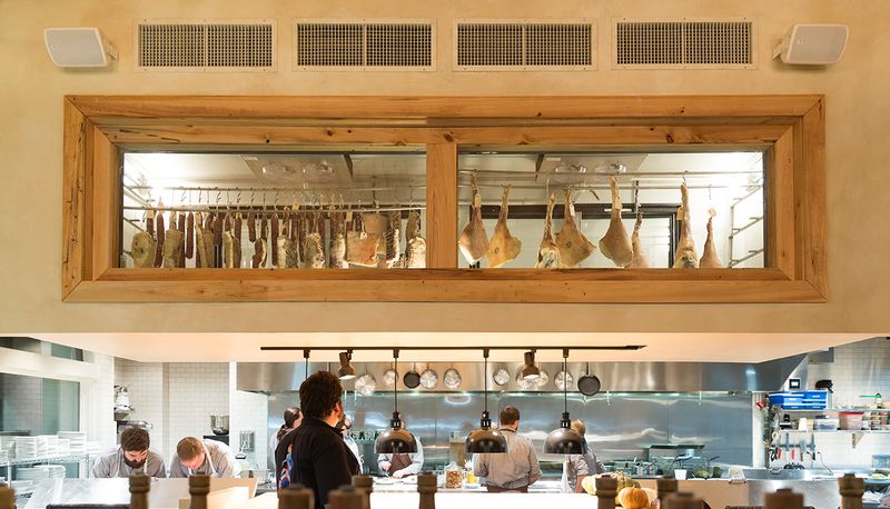 Edmund's Oast – Charleston's Charcuterie Beer Destination
