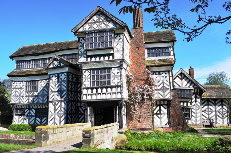 Little Moreton Hall: The Wonky Tudor Mansion