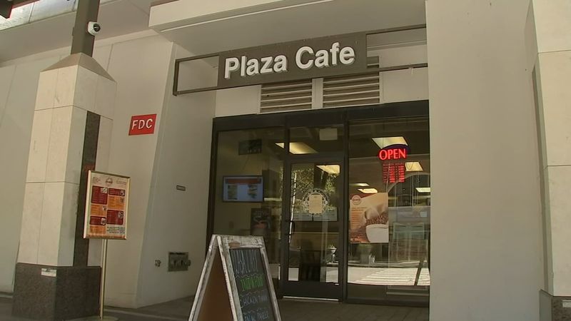 Plaza Café