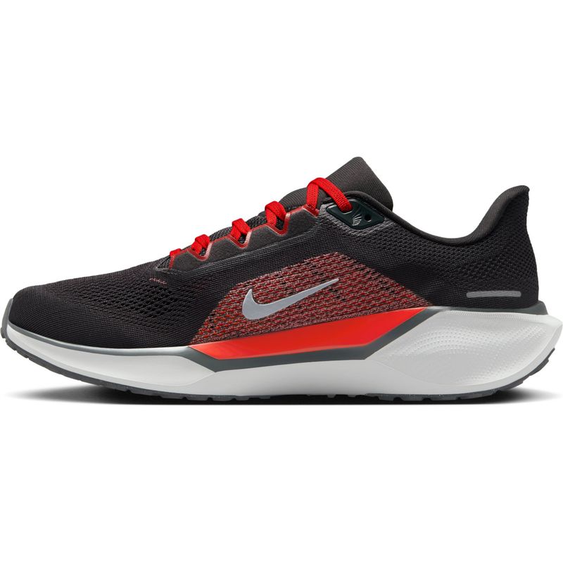 Nike Pegasus 41 — cushioned everyday sneaker with ReactX foam