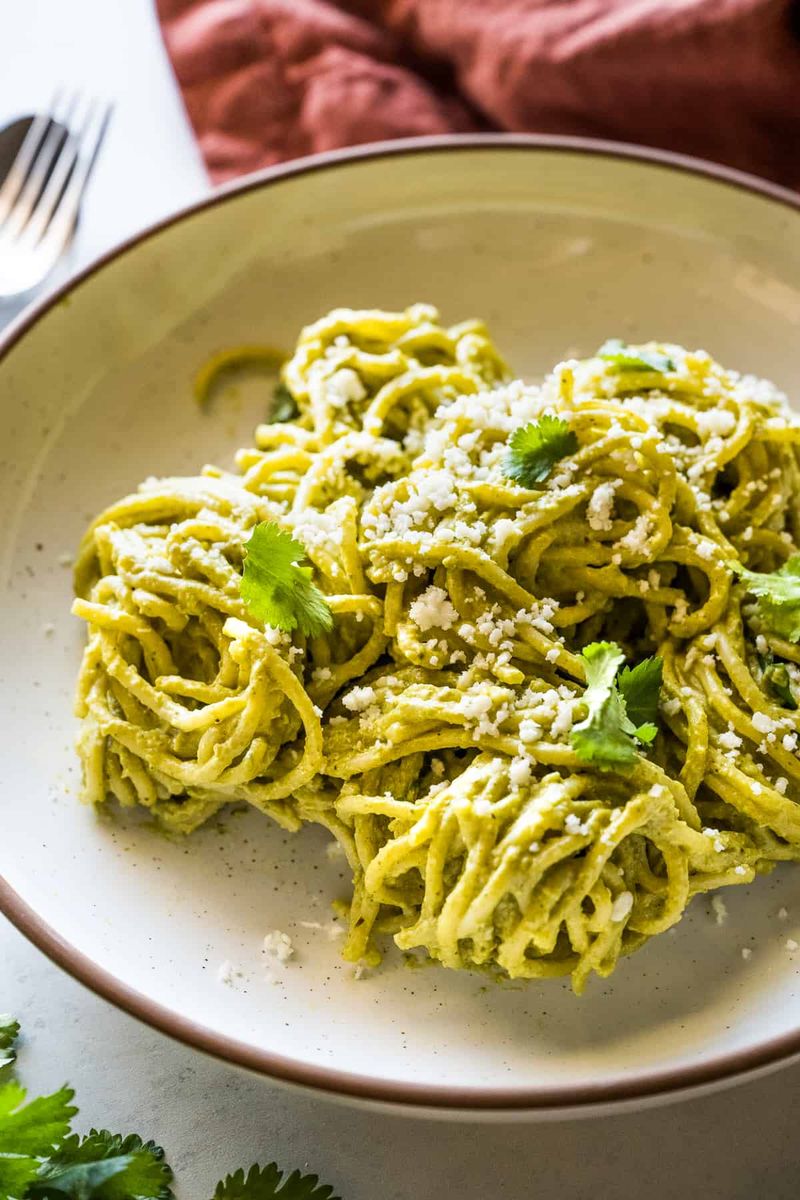 Green spaghetti