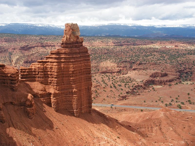 Chimney Rock Trail — Early Views with Optional Ridge-Top Extension